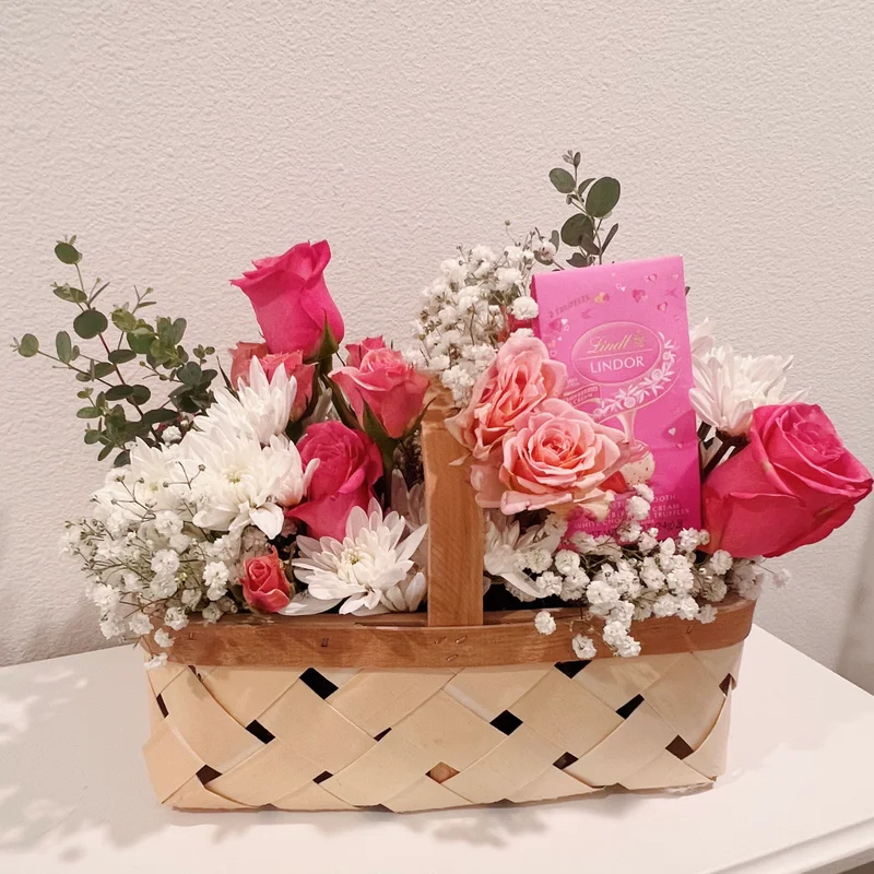 Basket of Admiration - Premium Valentine's Day & Romance & Birthday & Mother's Day flower arrangement | Gemma Flowers delivery