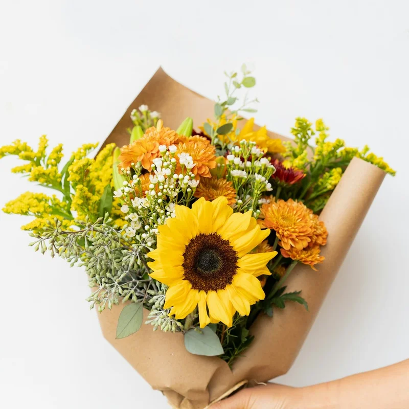 October Sun - Premium flower arrangement | Gemma Flowers
